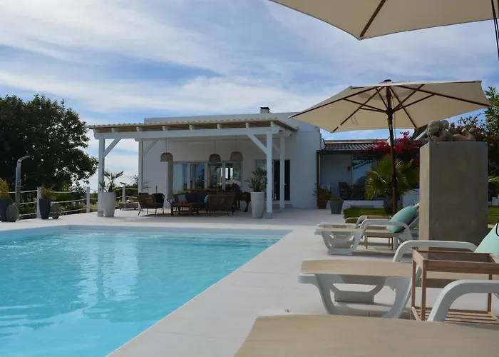 Hotel: Quinta Luz Do Sol