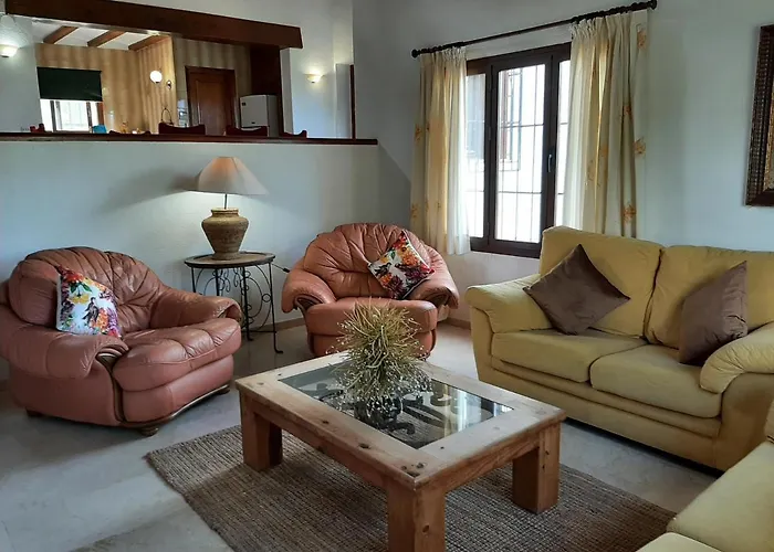 Villa Limon - Tropical Oasis With Private Pool