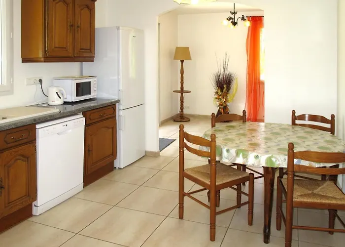 Holiday Home Les Lilas Blancs By Interhome