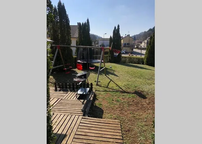 Logement au calme dans une maison.