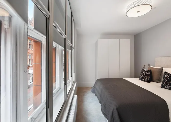 Victoria House By Aeria Apartments
