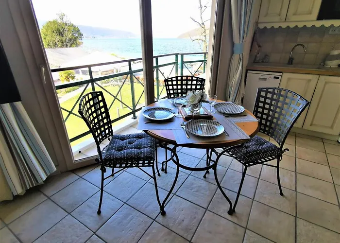 Lac Annecy plage privée, Duplex Baie des voiles