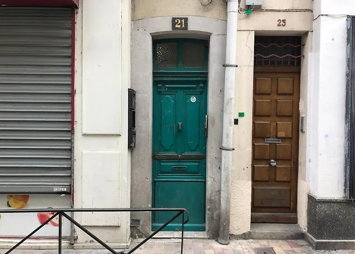 Le Boheme - Netflix - Wifi - Vue sur la Cité Médiévale et les toits
