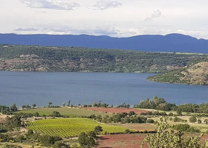 Grand Studio Entre Lac Et Garrigue