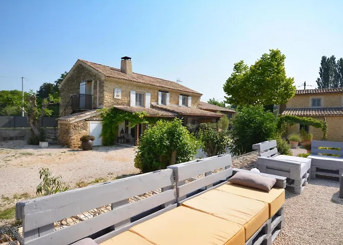 B&B Le Mas Julien piscine chauffée adult only