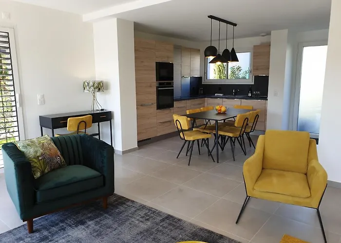 L'appartement JARDIN avec vue montagnes