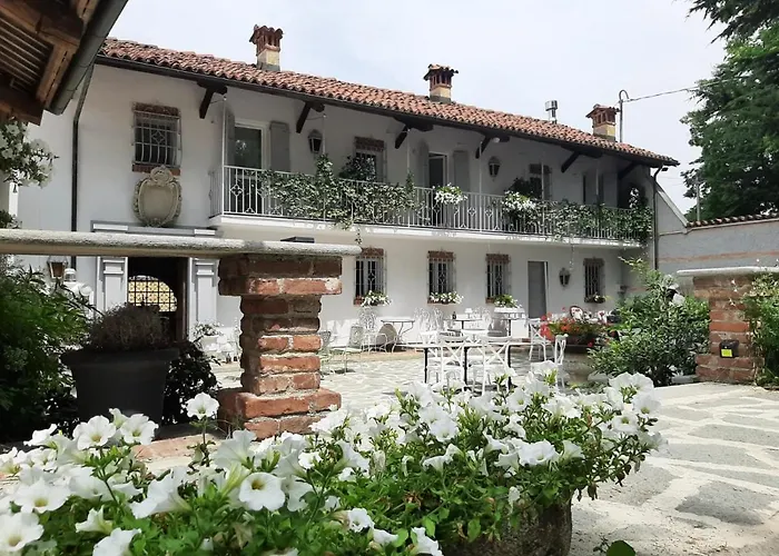 ANTICA VILLA - Guest House&Hammam - Servizi come un Hotel a Cuneo