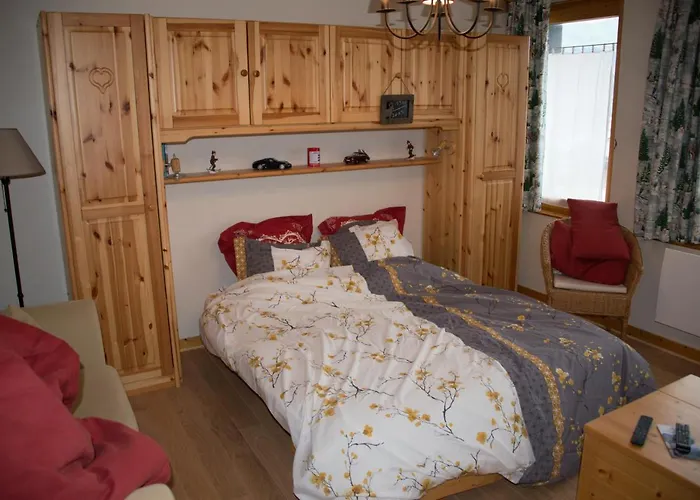 Courchevel 1550 – VERITABLE SKI AUX PIEDS – APPARTEMENT LES TOVETS T2 – 47m2 – 4P