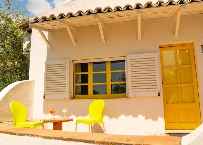 Villaggio Placido