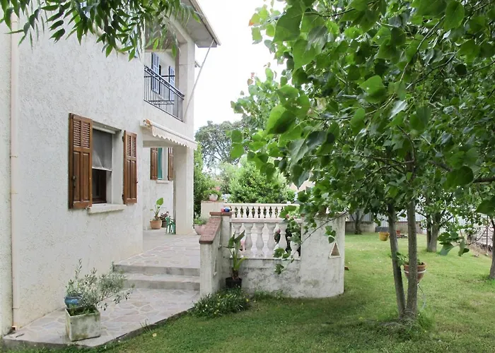 Apartment Casa Antoinette By Interhome