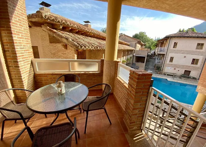 Alojamiento Los Tejos - Arroyo Frío