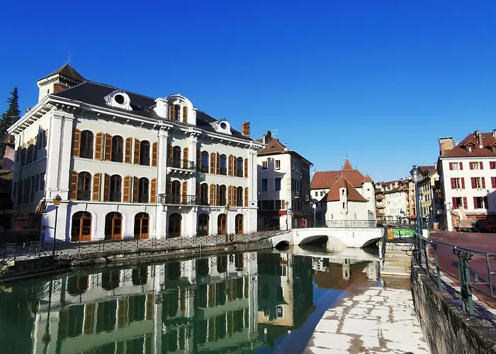 Lac Annecy plage privée, Duplex Baie des voiles
