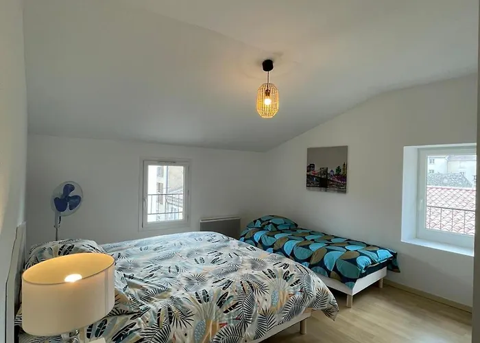 Superbe appartement avec 2 Chambres - 9 Personnes - Parking Privé