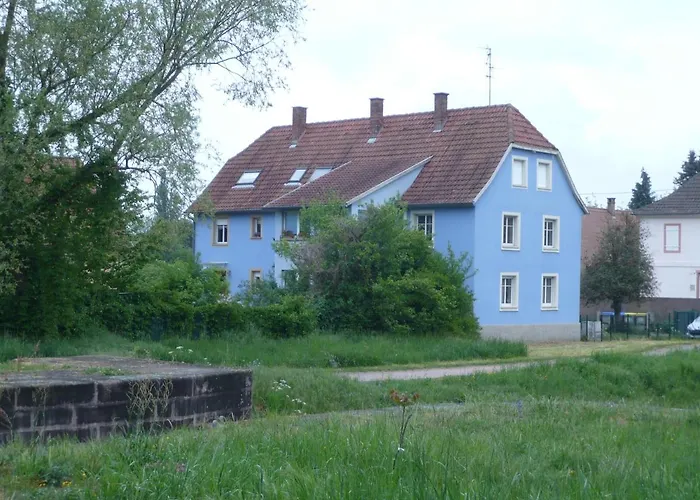 Maison des écluses Strasbourg F3 90m2 Jacuzzi Climatisation
