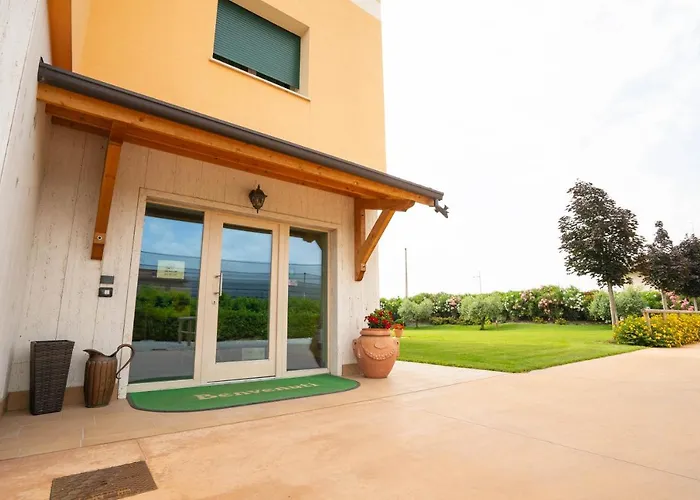 Hotel vicino al College: Agriturismo Corte Ambrosi