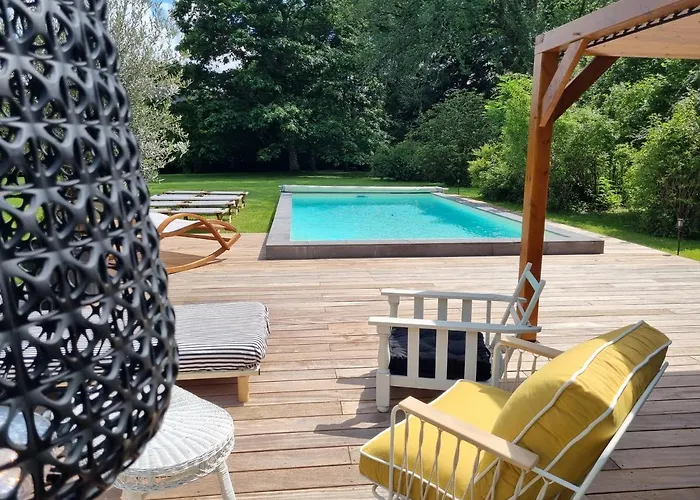 VILLA MURA gite luxe avec piscine et spa campagne et grand air nouvelle Aquitaine Corrèze