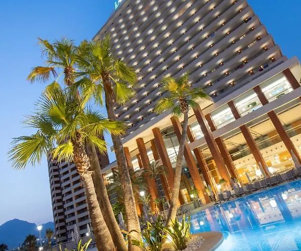 Ping Pong hotel: Hotel Bcl Levante Club & Spa 4 Sup - Only Adults Recomended