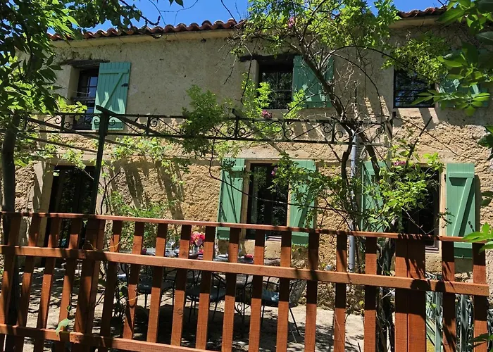 Gites De Montcabirol