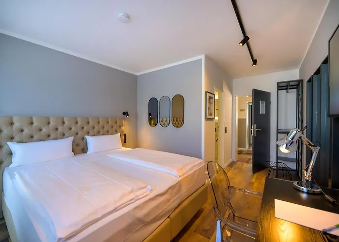 Hotel mit Hund Nikii City