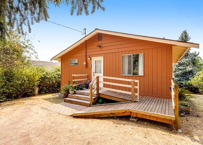 Sundown Memory Lane Cabin