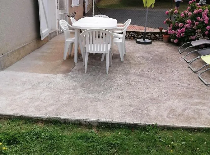 Gîte en Brenne Les Chênes