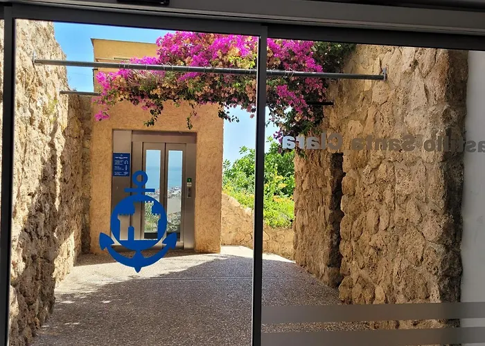Castillo de Santa Clara Luxury