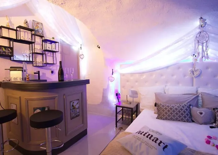 Les Secrets d'Alcôve, nuits Romantiques avec SPA