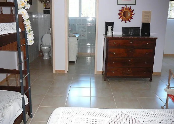 Grand studio 50M2 Vallée Heureuse