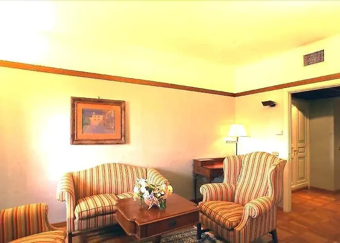 Hotel di lusso: Hotel&Ristorante Miramonti Palazzo Storico