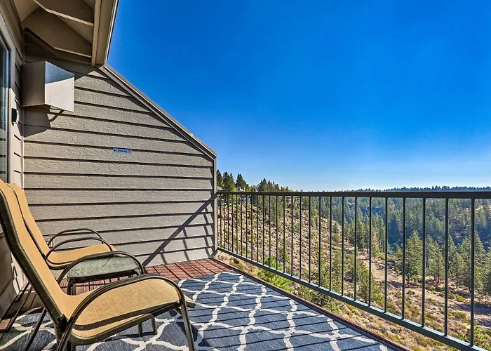Hiking Trail & Hot Tub Access: Bend Condo W/ Deck