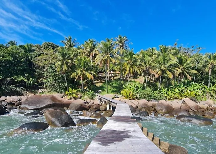 Elephant GuestHouse Beira Mar - Suítes com Café da Manhã