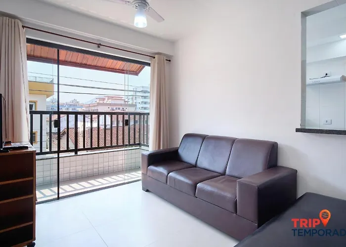 Apartamento com ar condicionado à 100 metros da praia - Edifício Ibiza
