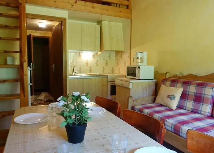 Appartement 7 personnes au pied des pistes avec parking à Arêches-Beaufort - FR-1-342-199