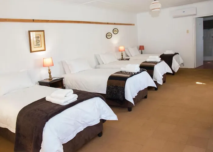 Roode Bloem Farm House