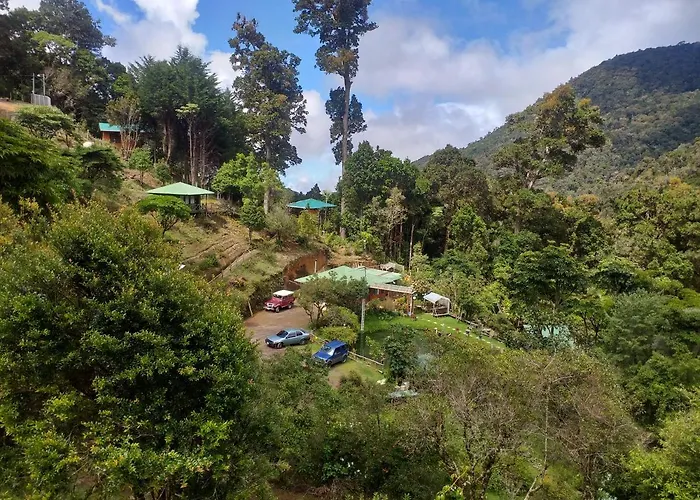 Boutique hotel only: Las Cataratas Lodge