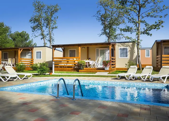 Hotel Am Strand Maistra Camping Valkanela Mobile Homes