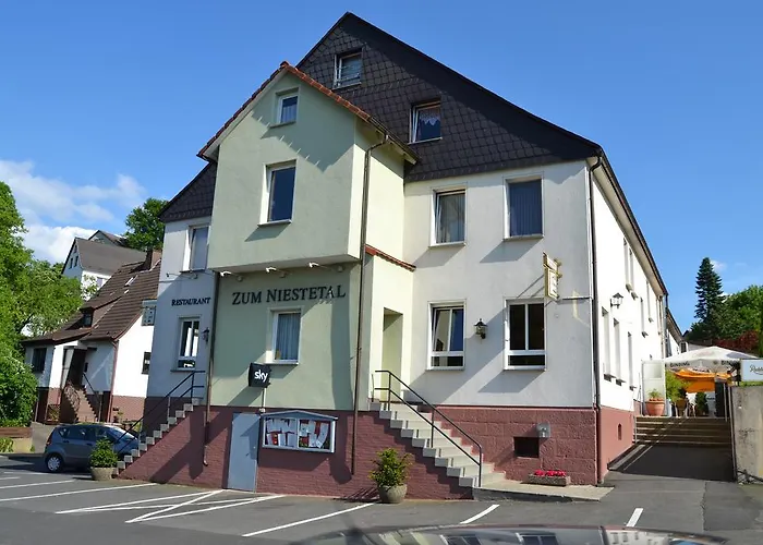  Zum