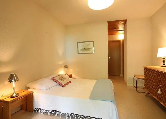 Appartement Authentique 40M² - 4 Pieces, 6 Pers., Pre De La Station, Ideal Famille/Amis - Fr-1-330G-72