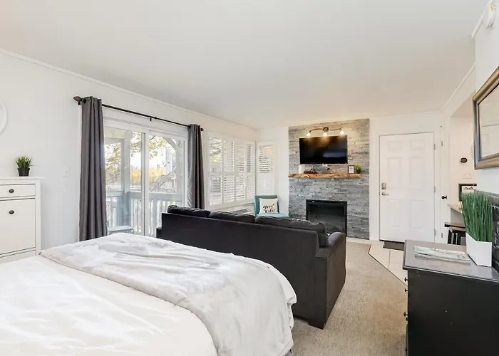 Blue Mountain Studio Oasis