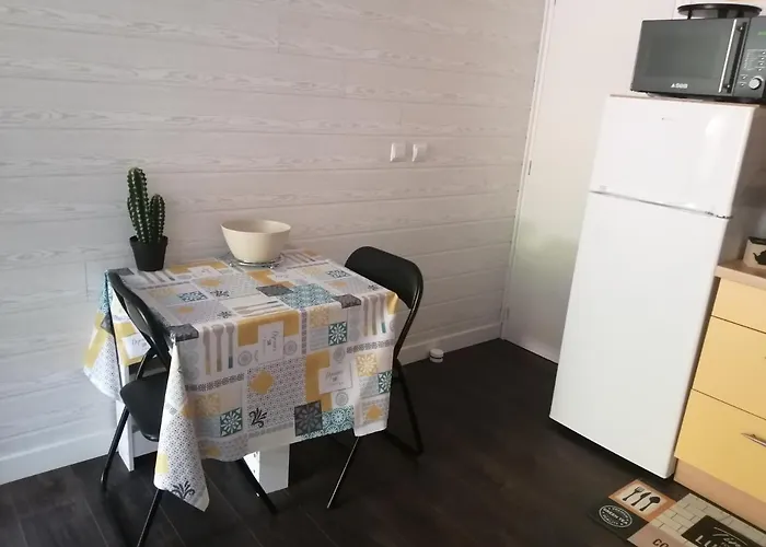 Petite habitation meublée