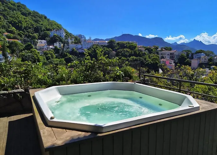 Hotel com pingue-pongue: Sant' Martre