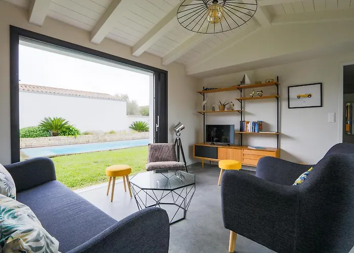 Belle maison pour un sejour a 10 personnes au coeur de l'ile de Re