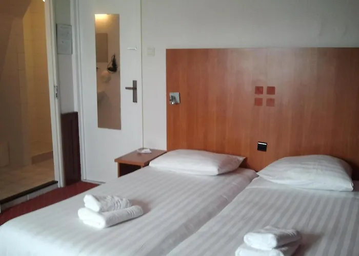 Hôtel bon marché: Hotel 74