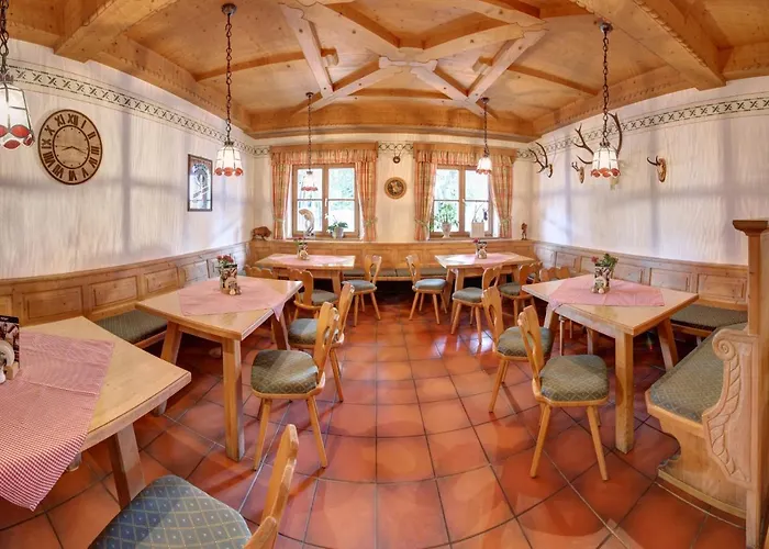 Hotel: Gasthof-Metzgerei Hirschbichler - Chiemgau Karte