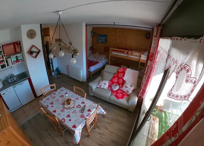 Studio Yomeo - La Joue Du Loup - Pied des pistes - 30M2 1 à 5 personnes