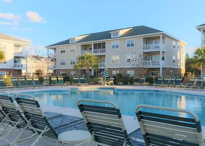 Cheap hotel: River Oaks Golf Resort