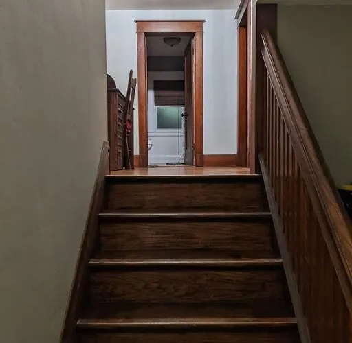 Large Bakery Apartment - Central Downtown Location
