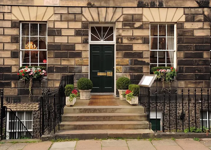 Howard, An Ascend Collection Member Edinburgh