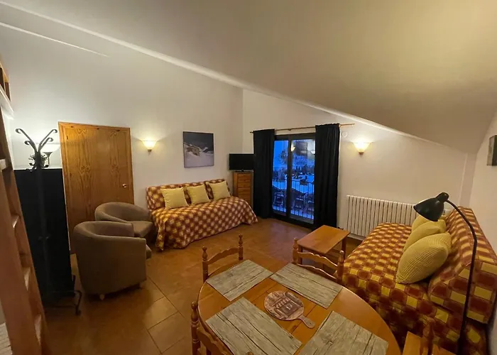 Apartaments Casa Vella Popaire