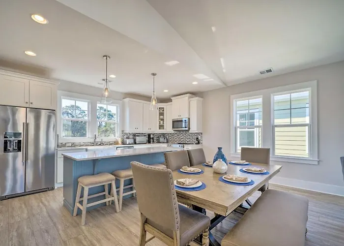 Kure Beach Townhome: Short Walk To The Beach!